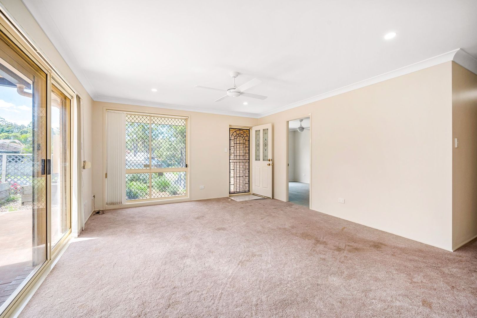 1/47 Kestrel Avenue, Mount Hutton NSW 2290, Image 2