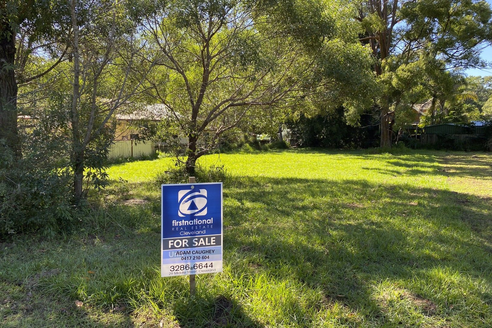 204 High Central Road, Macleay Island QLD 4184, Image 0