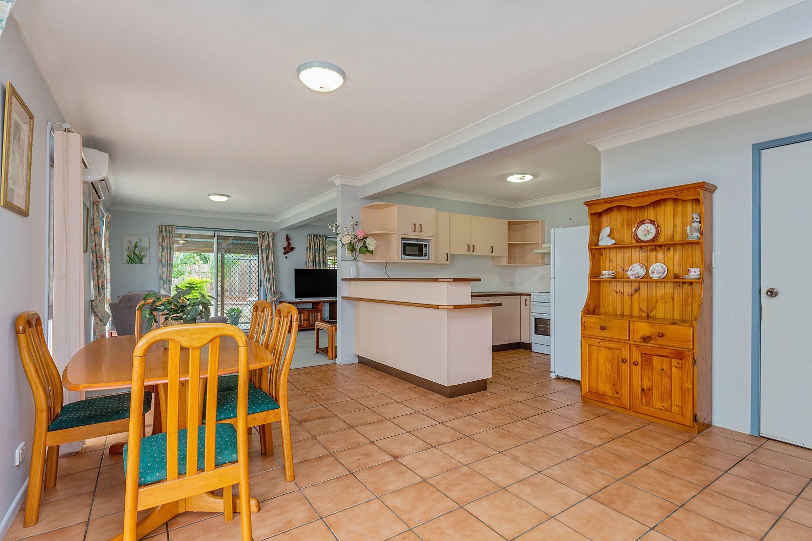 2/30 Sirene Crescent, Deception Bay QLD 4508, Image 2