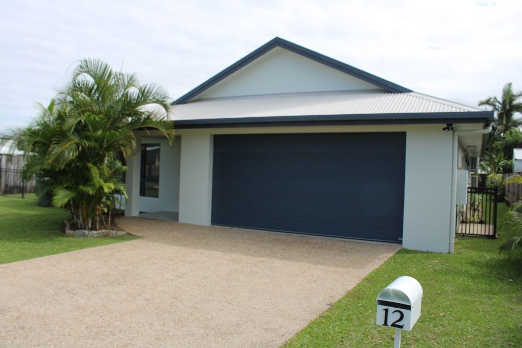4 bedrooms House in 12 Heliconia Court SOUTH MISSION BEACH QLD, 4852