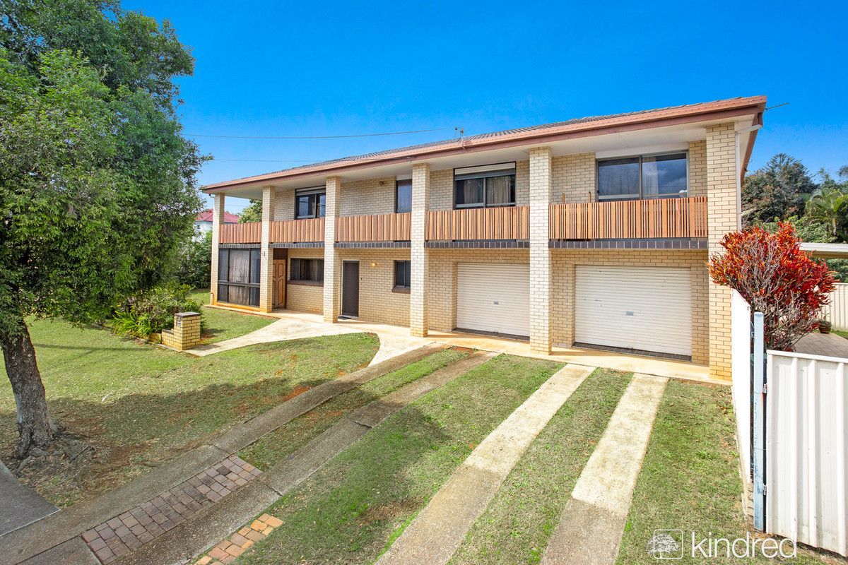 3 bedrooms House in 92 Maine Road CLONTARF QLD, 4019