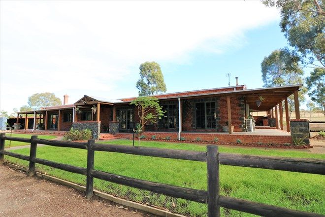 Picture of 285 Cowles Rd, NORTHWOOD VIC 3660