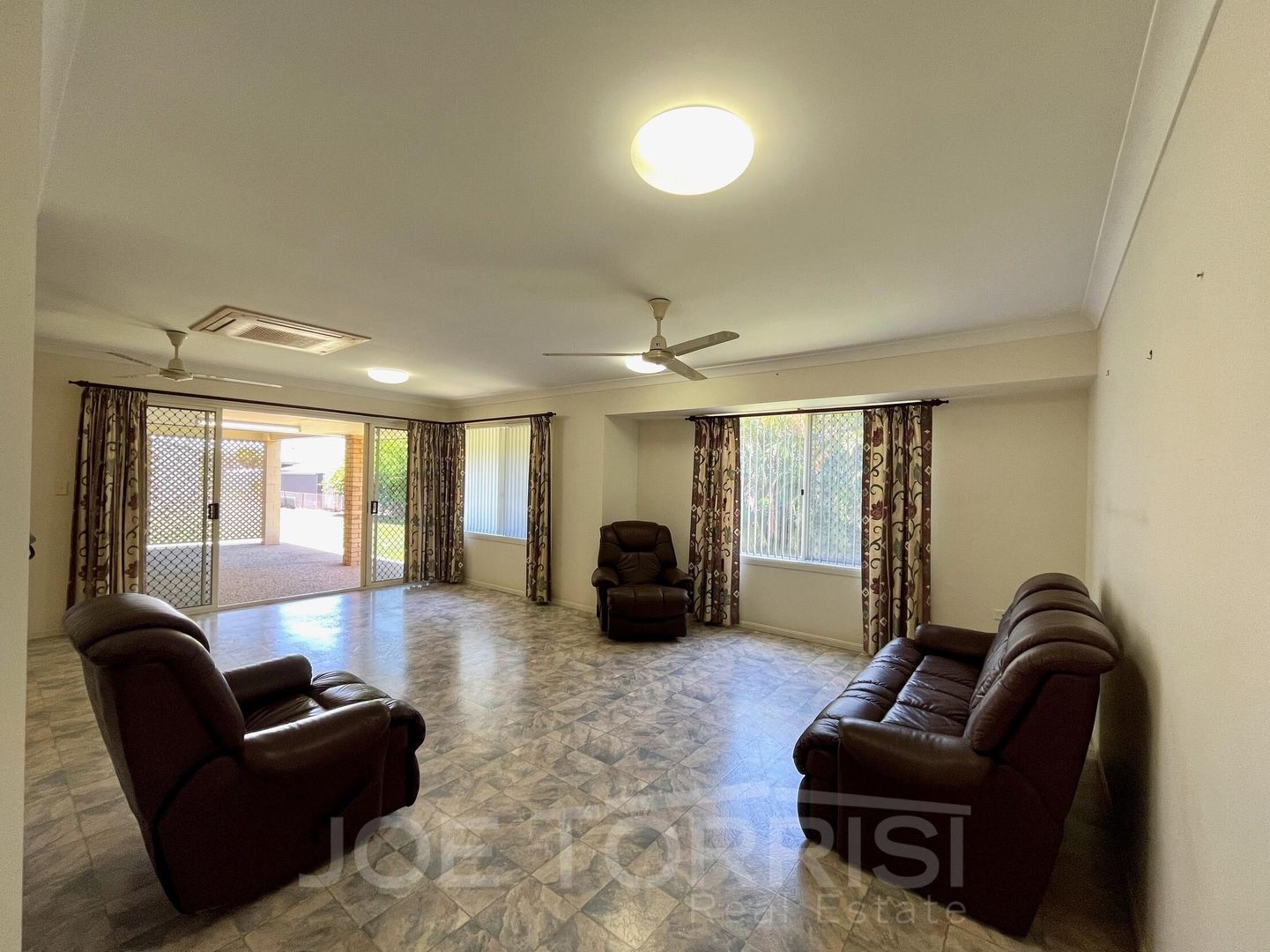 22 Ceola Drive, Mareeba QLD 4880, Image 2