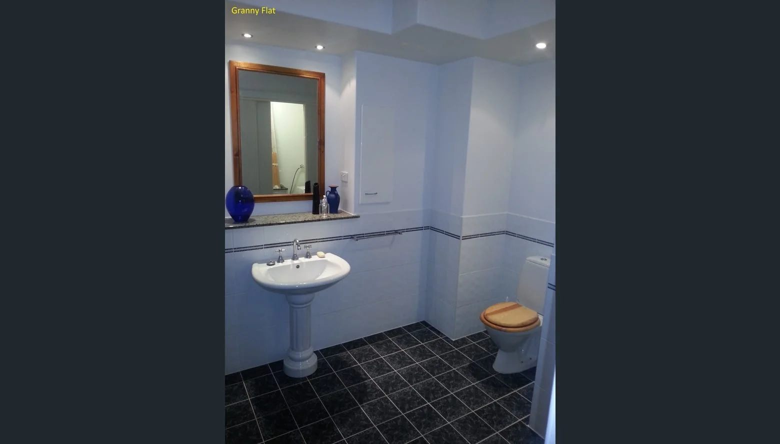 Additional image 4 of 17b Mavista Grove, Elanora QLD 4221