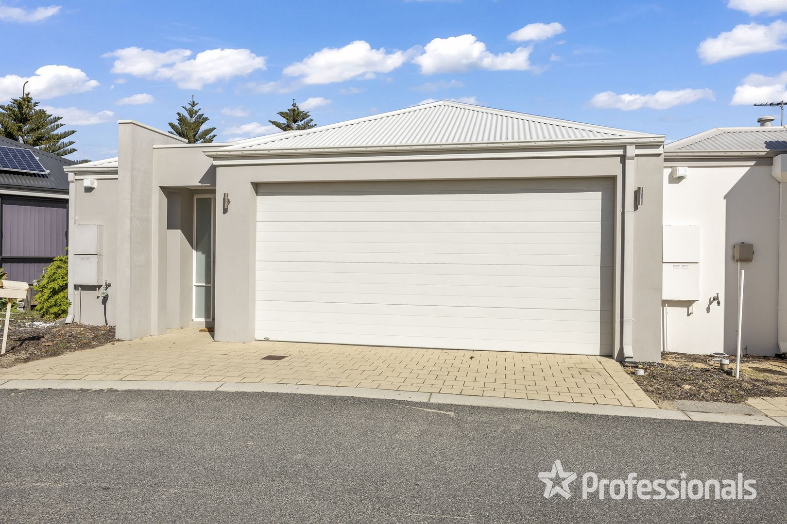 3/6 Chipping Crescent, Butler WA 6036