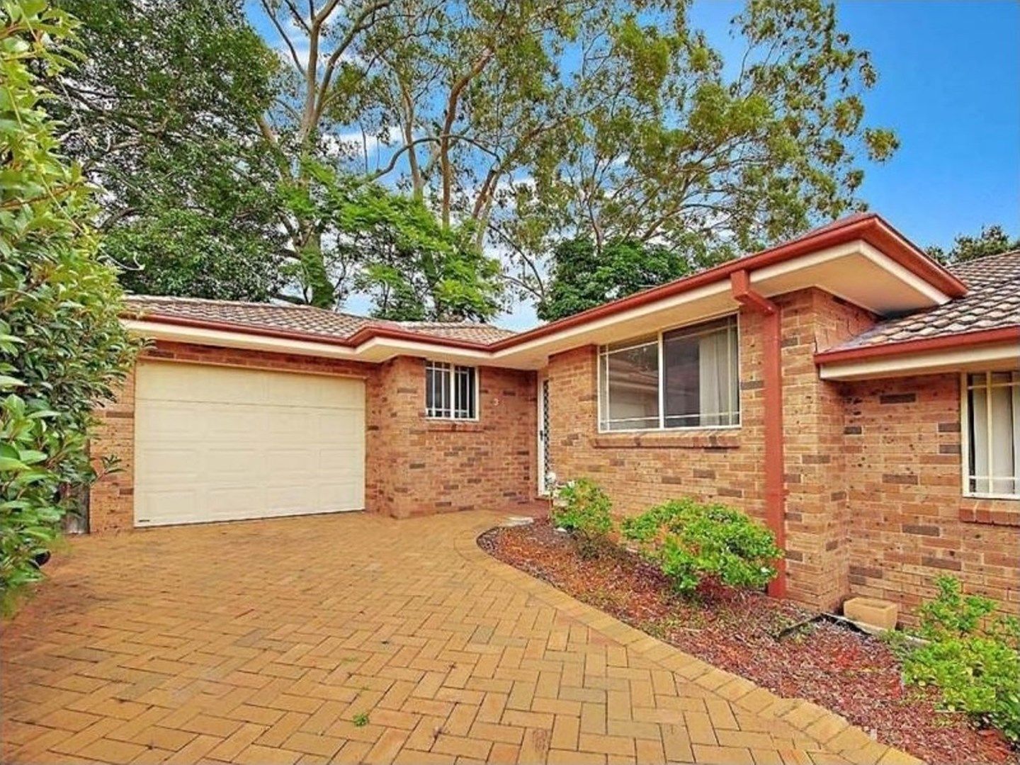 3 bedrooms Villa in 3/31 Alexandria Avenue EASTWOOD NSW, 2122