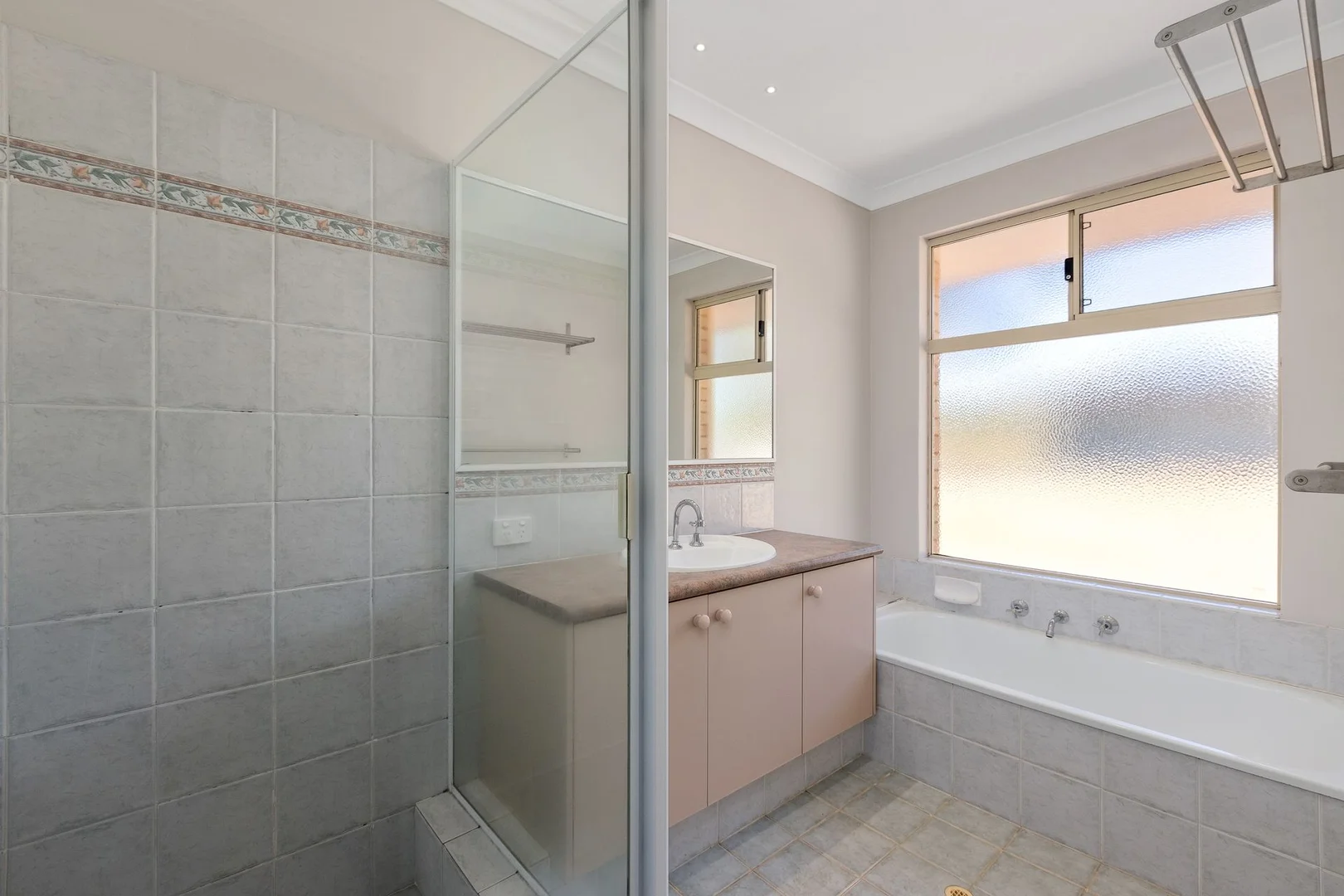 Additional image 19 of 10 College Court, Serpentine WA 6125