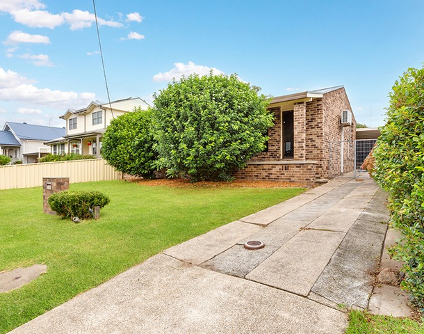 29 Queens Avenue, Cardiff NSW 2285