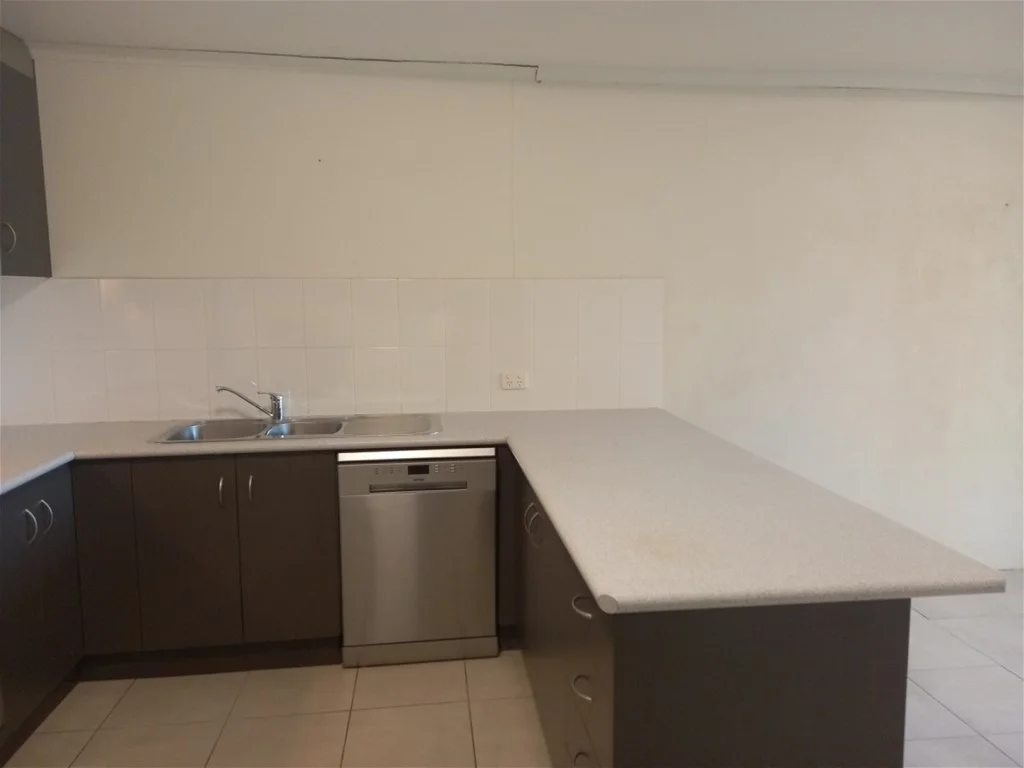 Additional image 4 of 5/14 Allison Street, West Gladstone QLD 4680