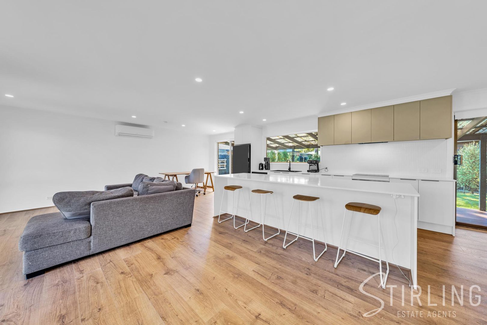 5 Deakin Crescent, Baxter VIC 3911 House For Rent 700 Domain