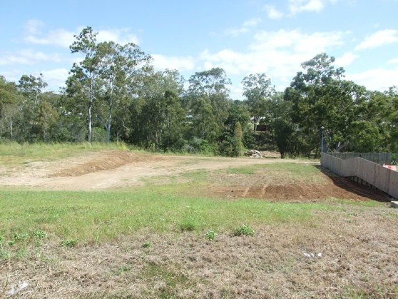 33 Centaurus Close, TELINA QLD 4680, Image 2