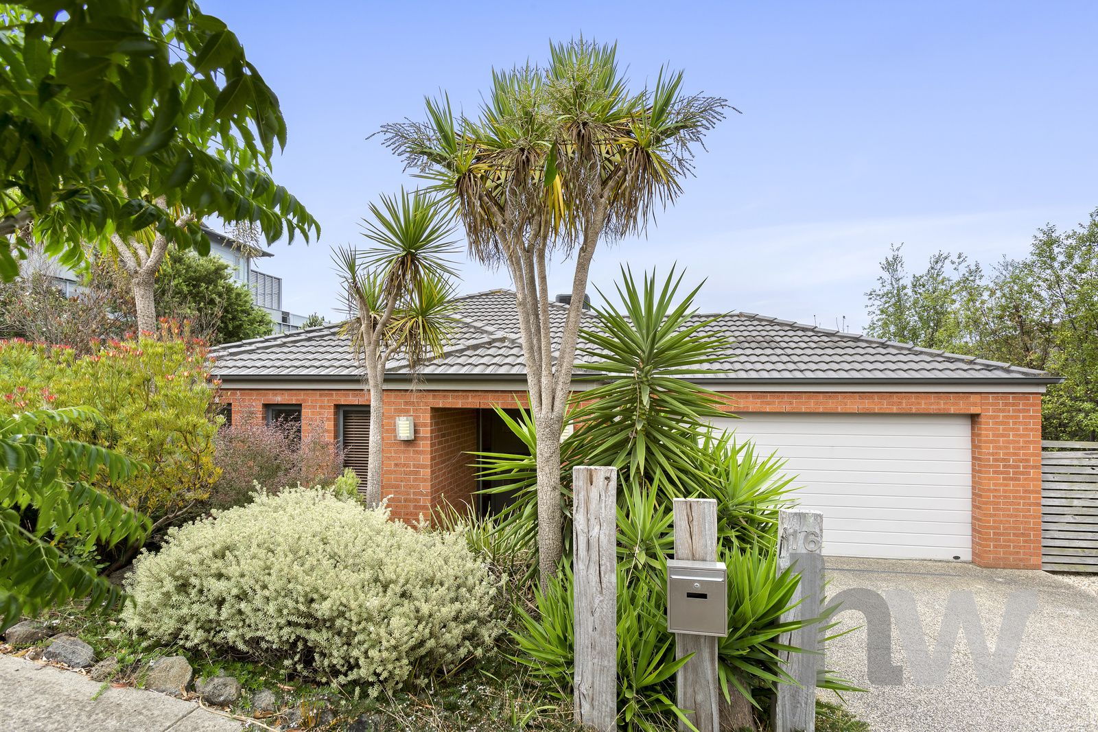 16 Swanbourne Avenue, Highton VIC 3216, Image 0