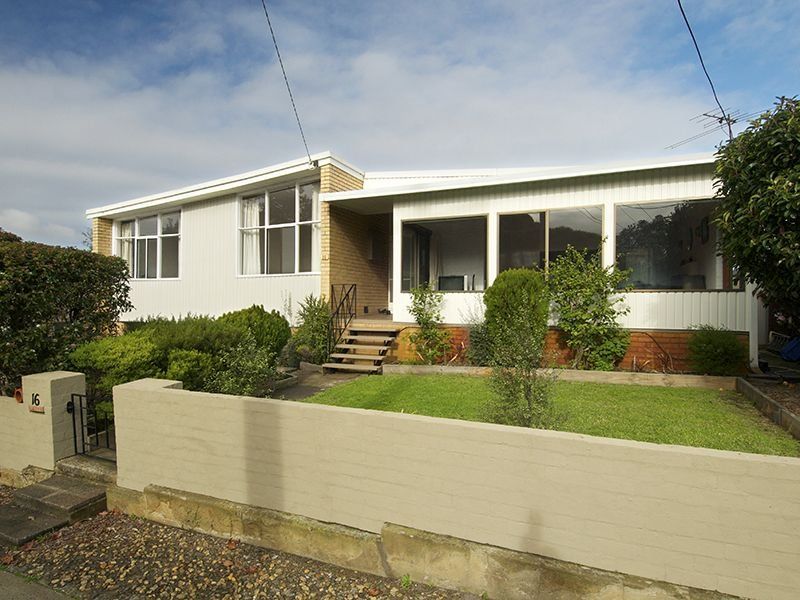 16 Eel Race Road, Seaford VIC 3198, Image 0