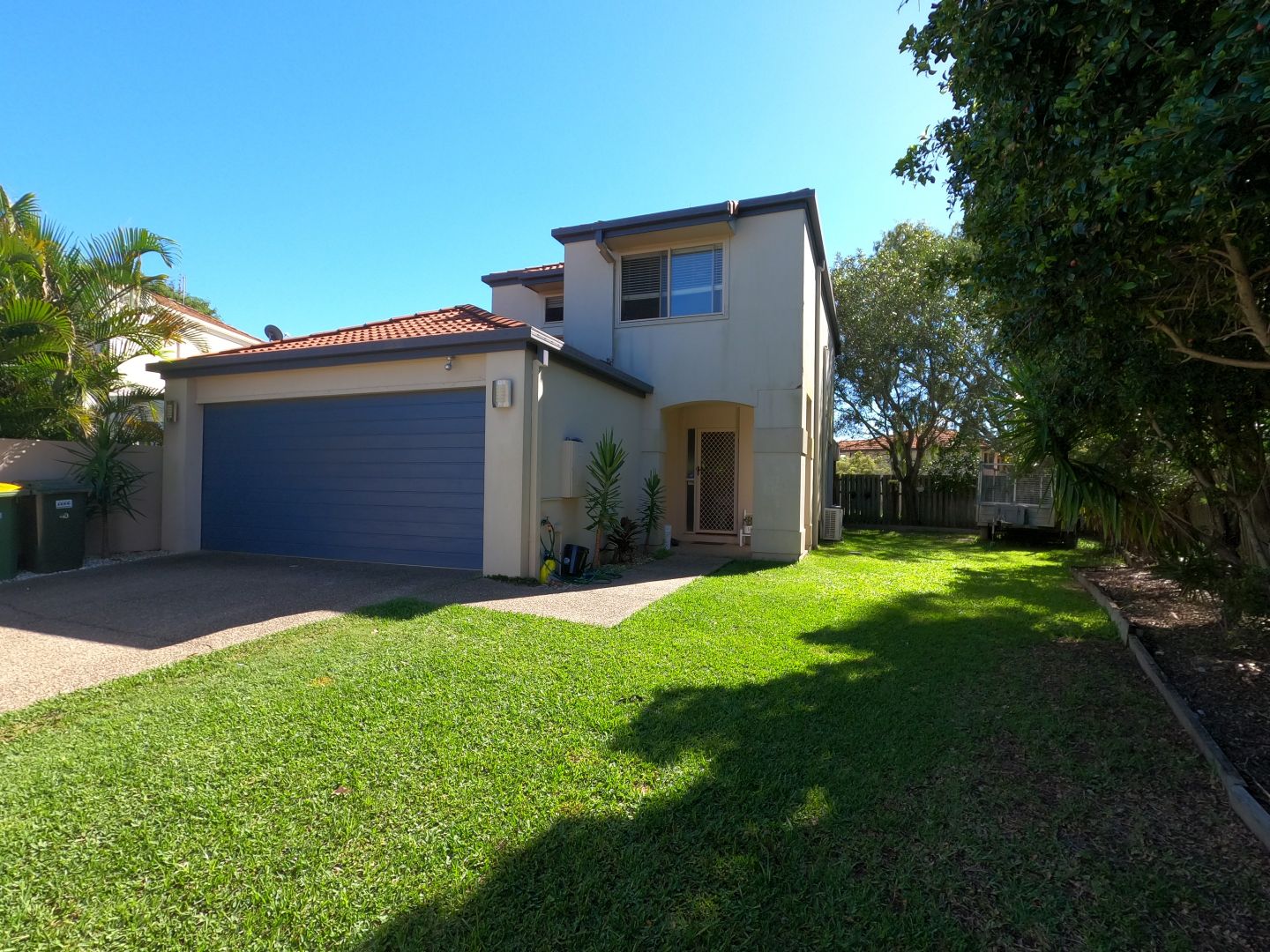 64 Marble Arch Place, Arundel QLD 4214, Image 1
