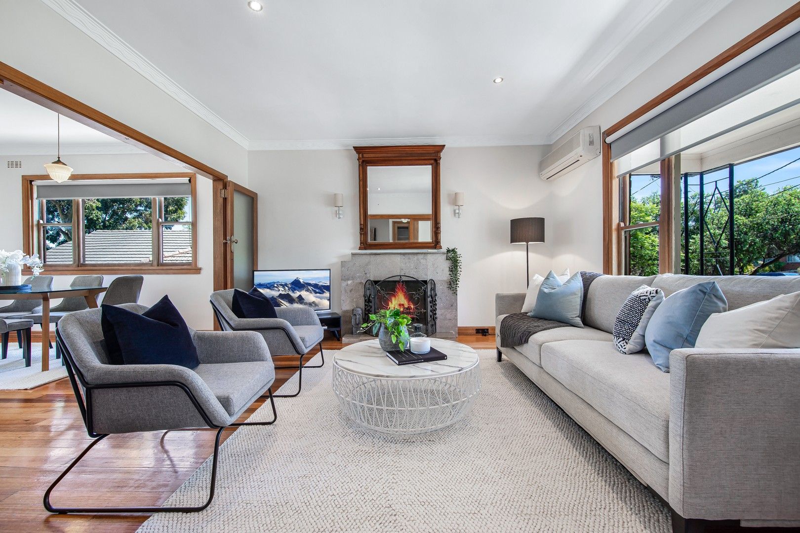 3 bedrooms House in 28 Fairview Road MOUNT WAVERLEY VIC, 3149