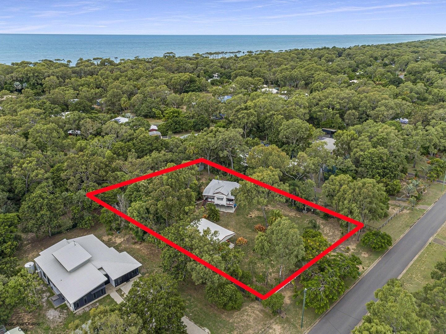 14 Kingfisher Crescent, Moore Park Beach QLD 4670, Image 0
