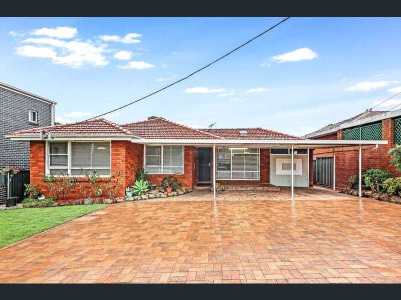 3 bedrooms House in 3 Universal Avenue GEORGES HALL NSW, 2198