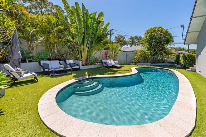 13 Carcoola Street Benowa 4217 - Image 4