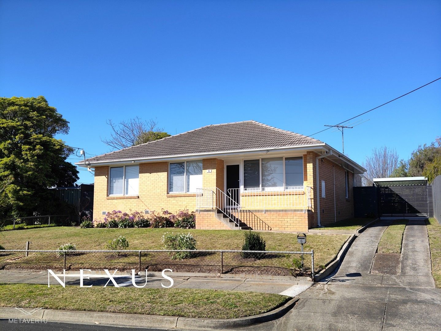 3 bedrooms House in 6 Lobator Street FRANKSTON VIC, 3199