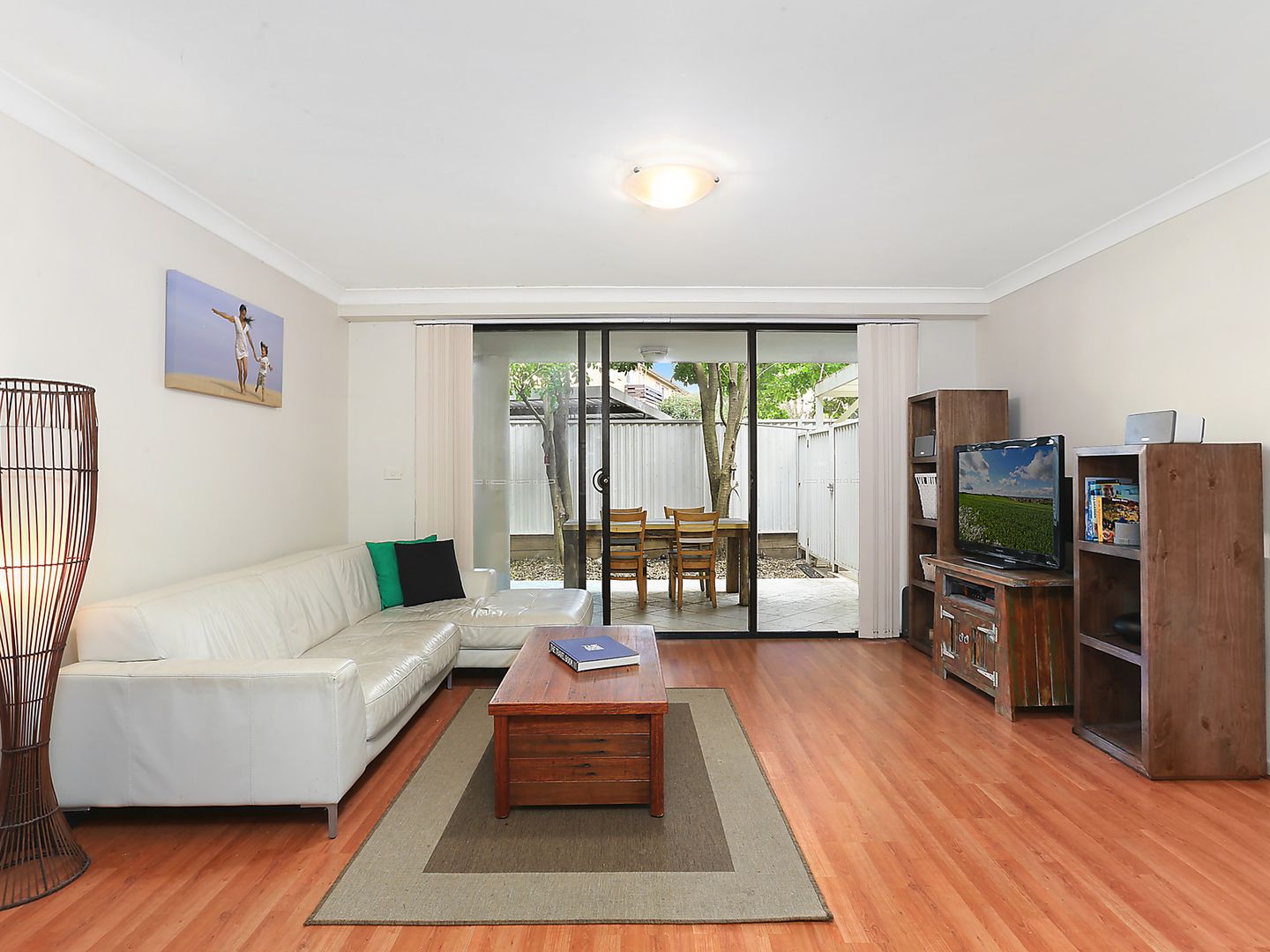 3/11 Clarence Avenue, Dee Why NSW 2099, Image 2