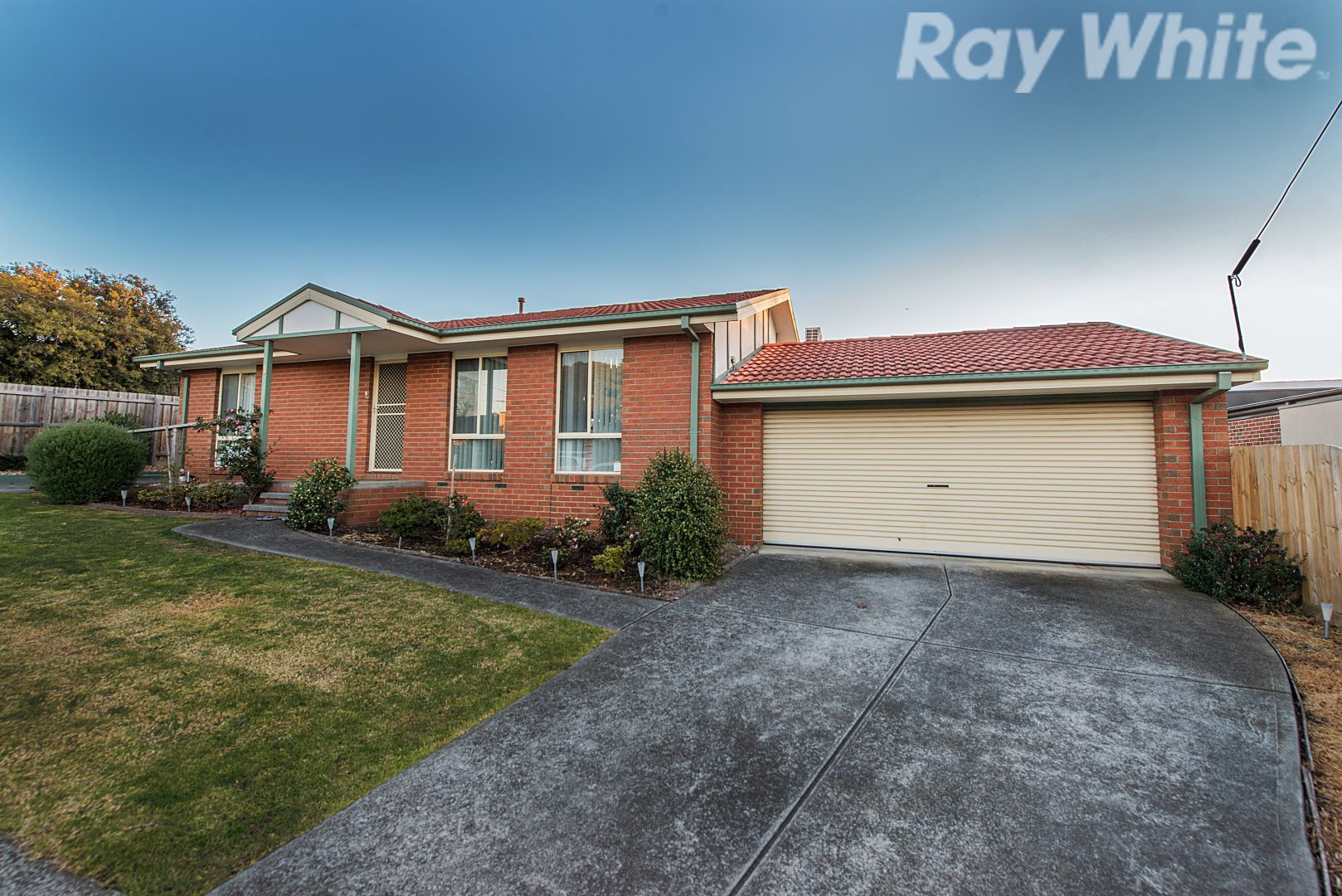 1/7 Simpson Road, Ferntree Gully VIC 3156 Apartment For Rent 400