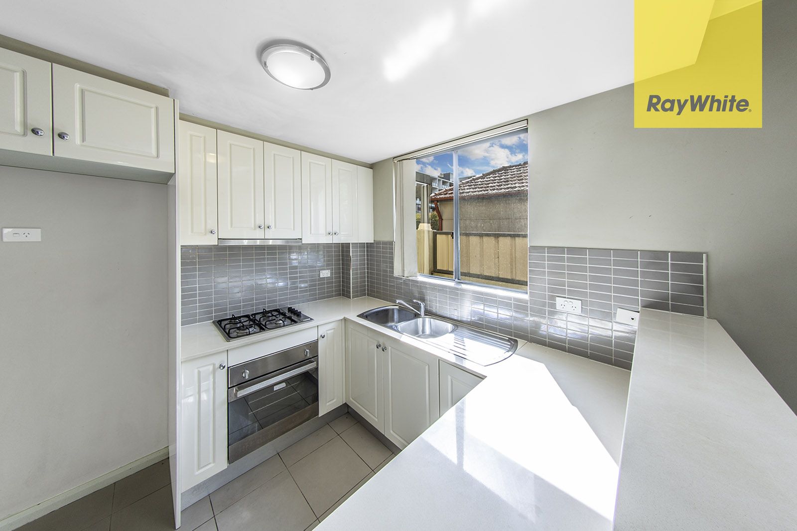 3/20 Weston Street, Rosehill NSW 2142 Townhouse For Rent Domain