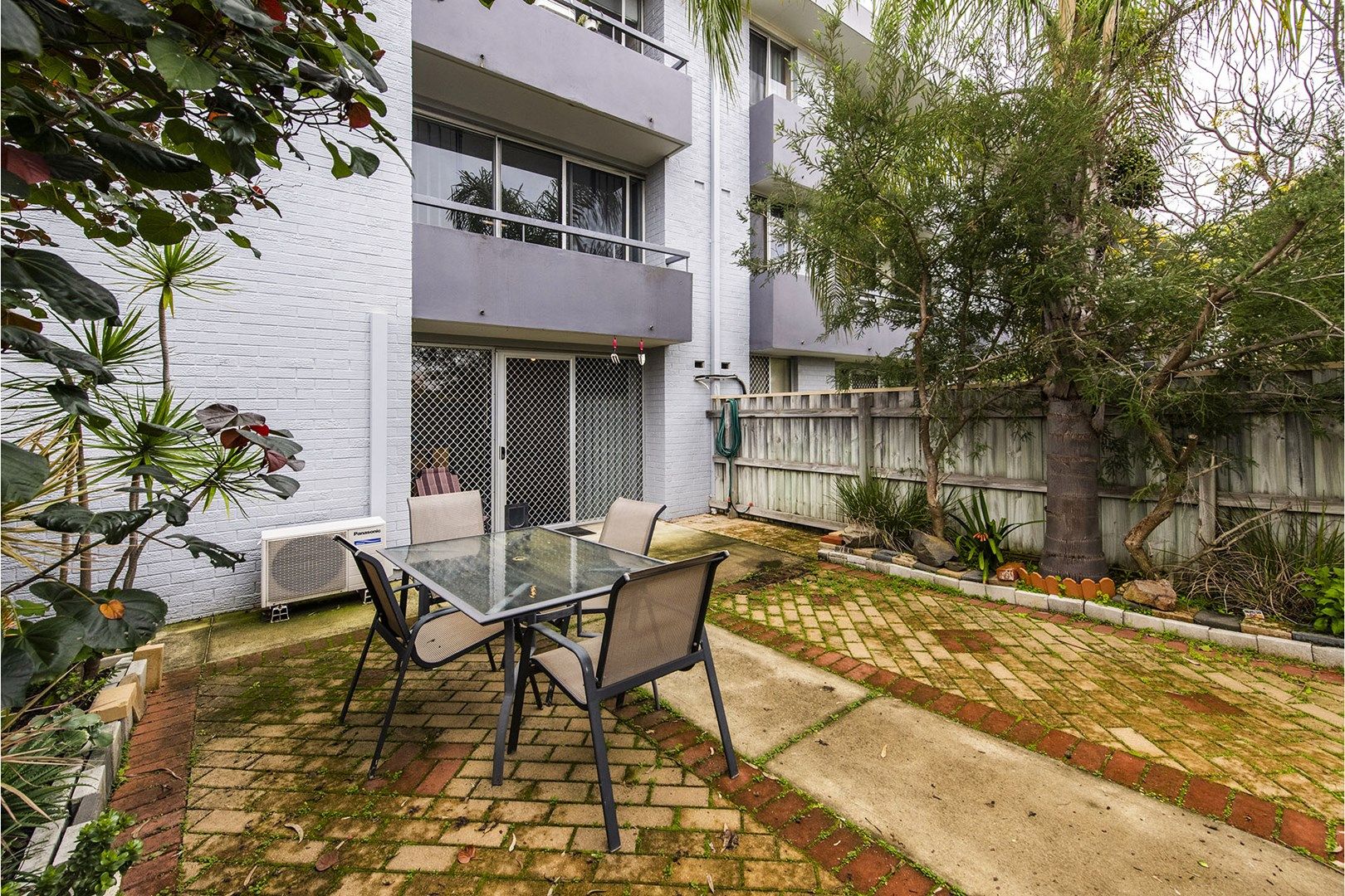 2/80 Scarborough Beach Road, Mount Hawthorn WA 6016, Image 1