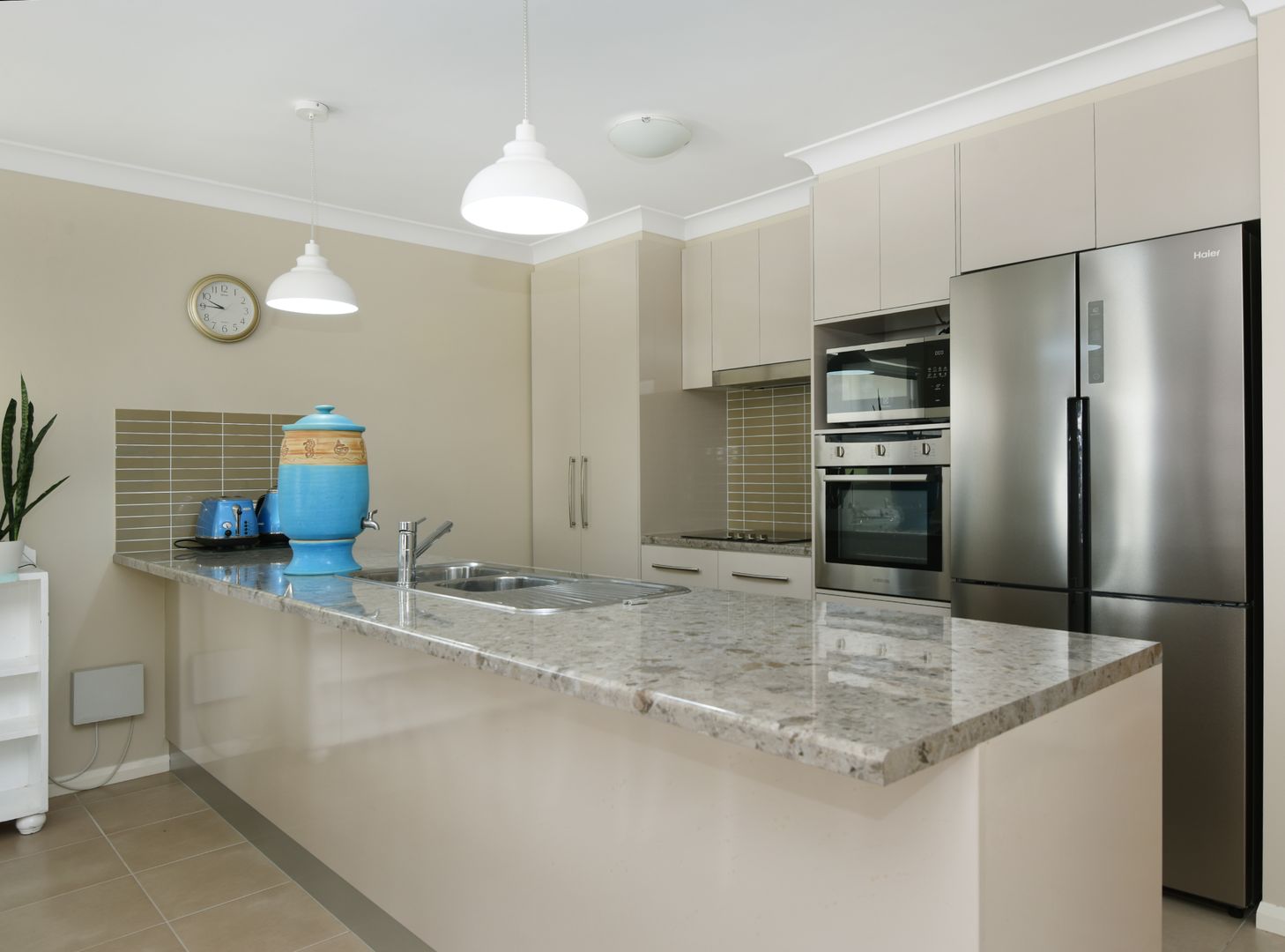 6/12 Garde Street, Centenary Heights QLD 4350, Image 2