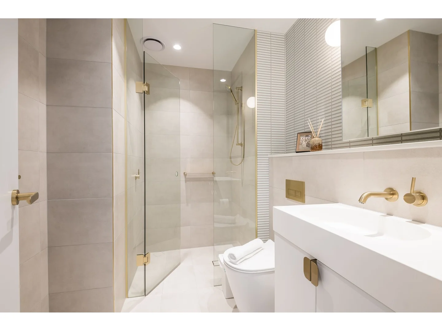 Additional image 25 of 2005/545 Station Street, Box Hill VIC 3128