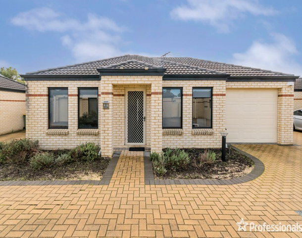 2/104 Westfield Road, Kelmscott WA 6111