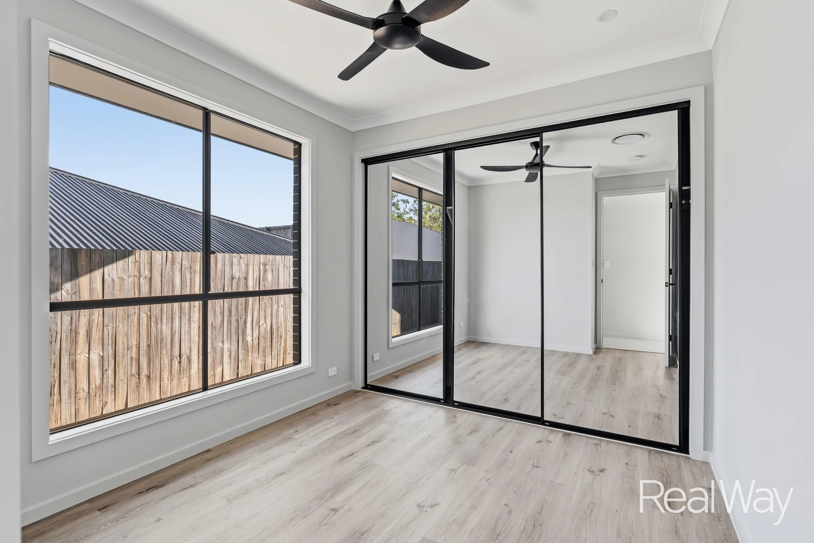 Additional image 8 of 31 Himalayan Crescent, Spring Mountain QLD 4300