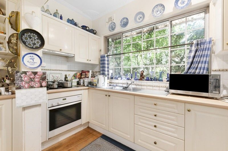 4 bedrooms House in 6 Shaw Avenue KINGSFORD NSW, 2032
