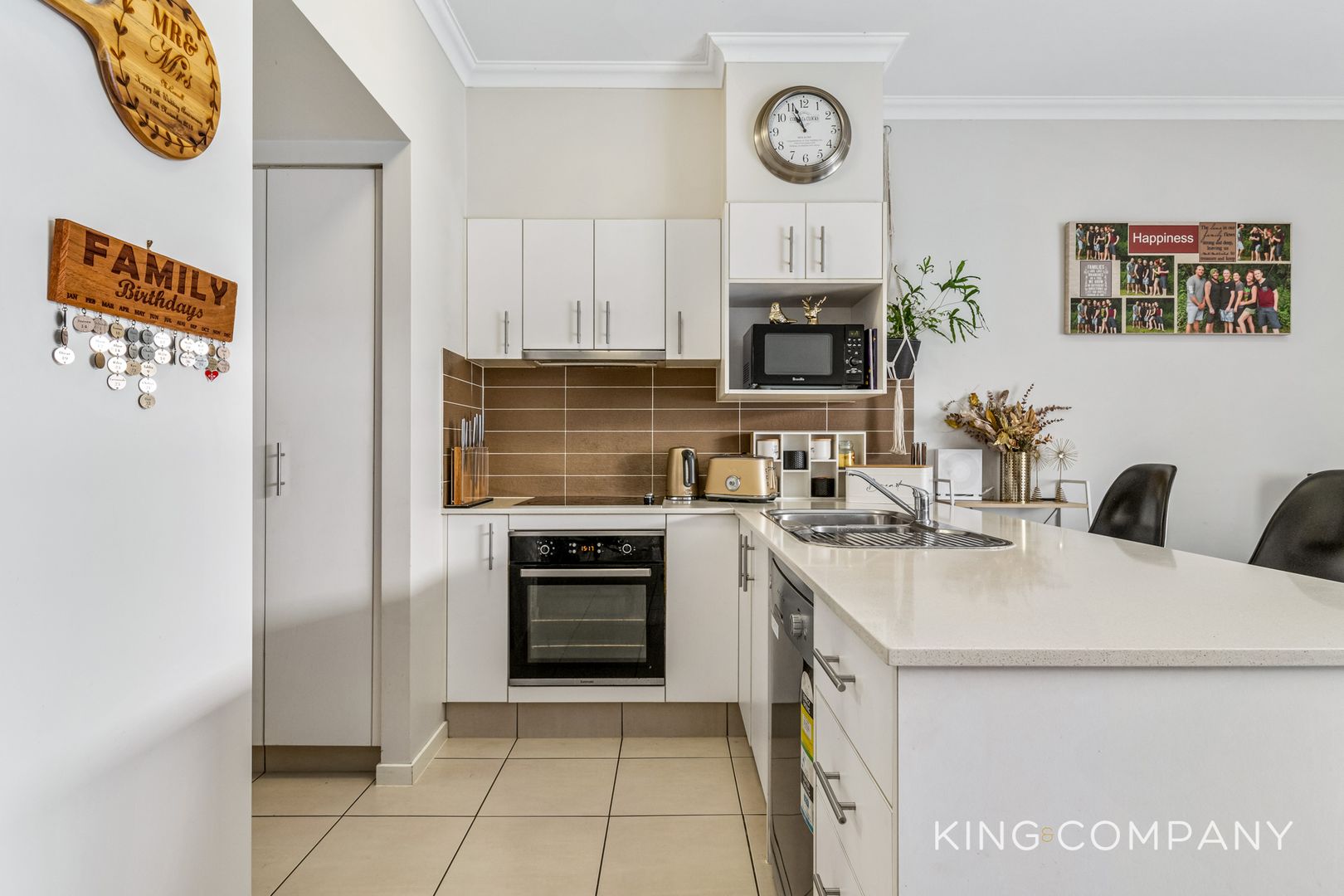 2/3 Coalstoun Crossing, Waterford QLD 4133, Image 2