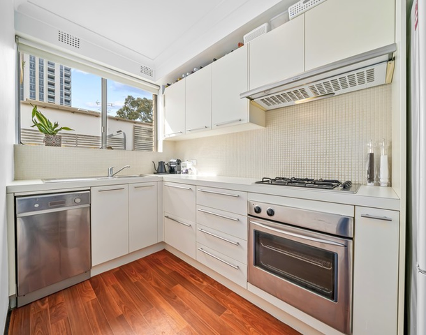 6/8 Centennial Avenue, Chatswood NSW 2067