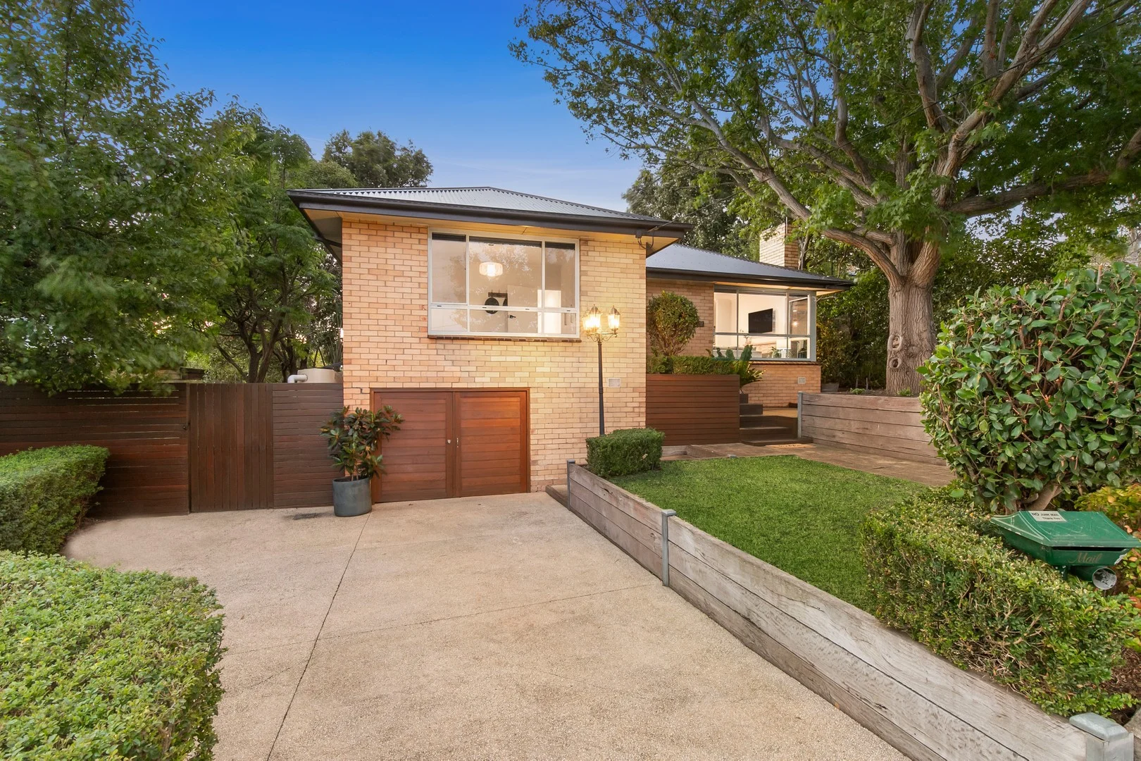 19 North Valley Road, Highton VIC 3216