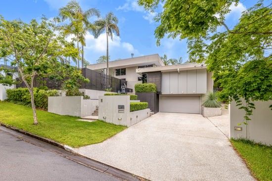 4 bedrooms House in 26 Castile Street INDOOROOPILLY QLD, 4068