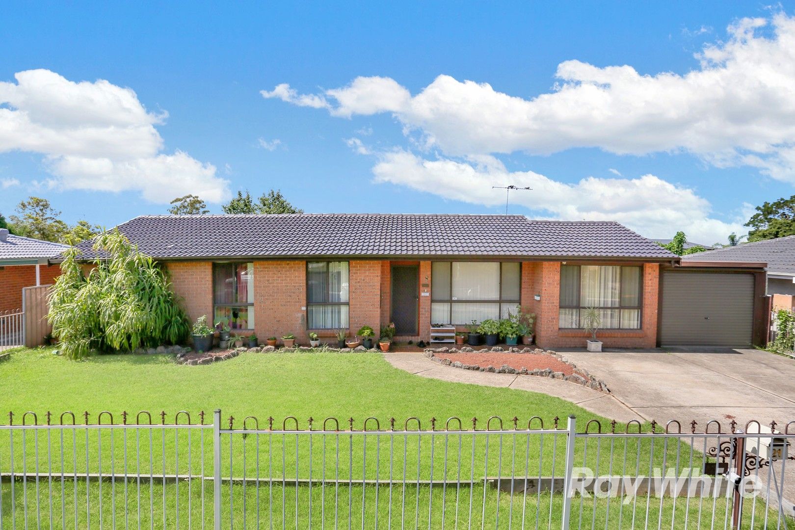 21 Odelia Crescent, Plumpton NSW 2761 House For Rent 670 Domain