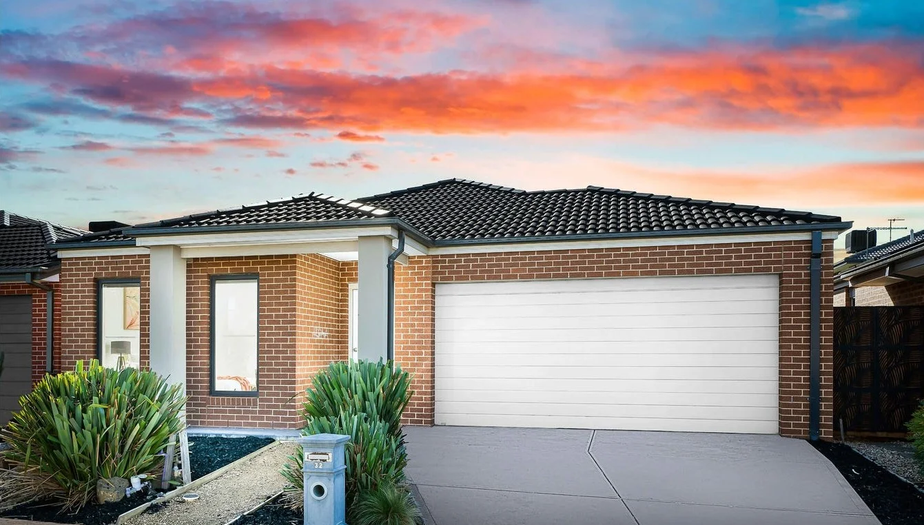 32 Maiden Crescent, Point Cook VIC 3030
