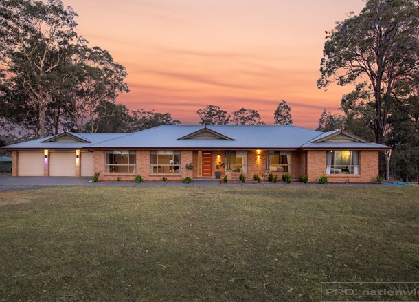 10 Sutton Grove, Branxton NSW 2335