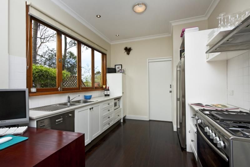 32 Iredale Street, Newtown NSW 2042, Image 2