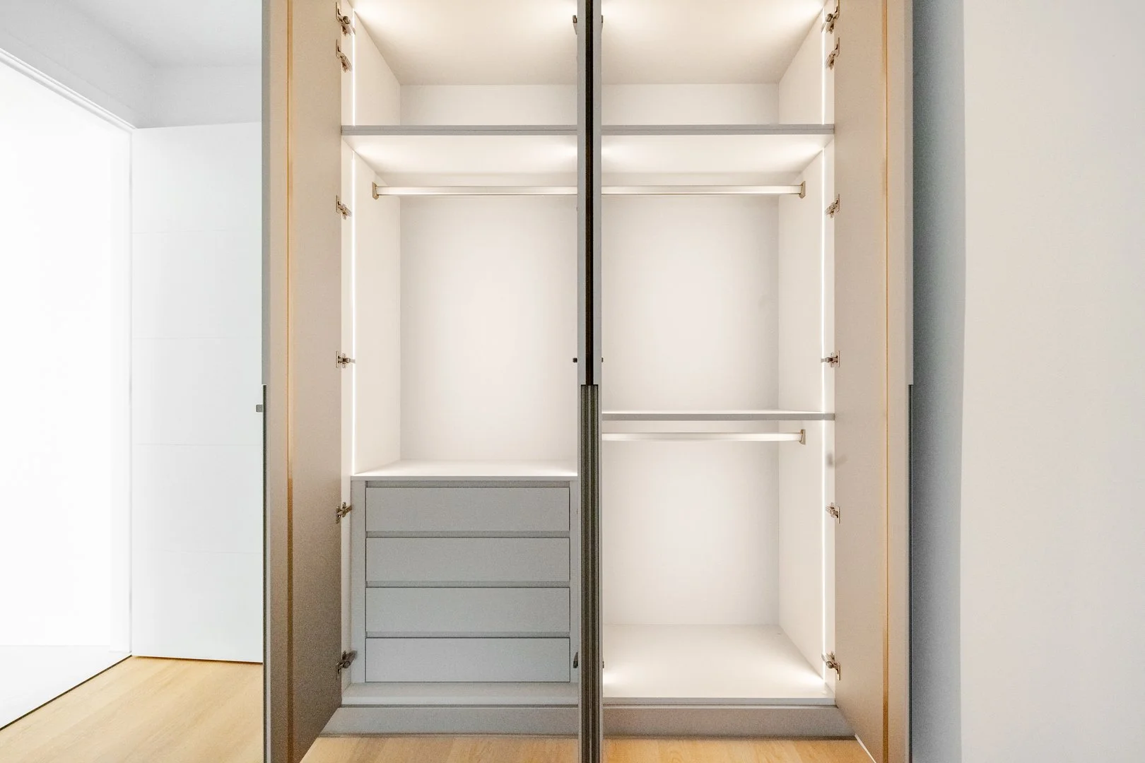 Additional image 6 of Taylor ACT 2913