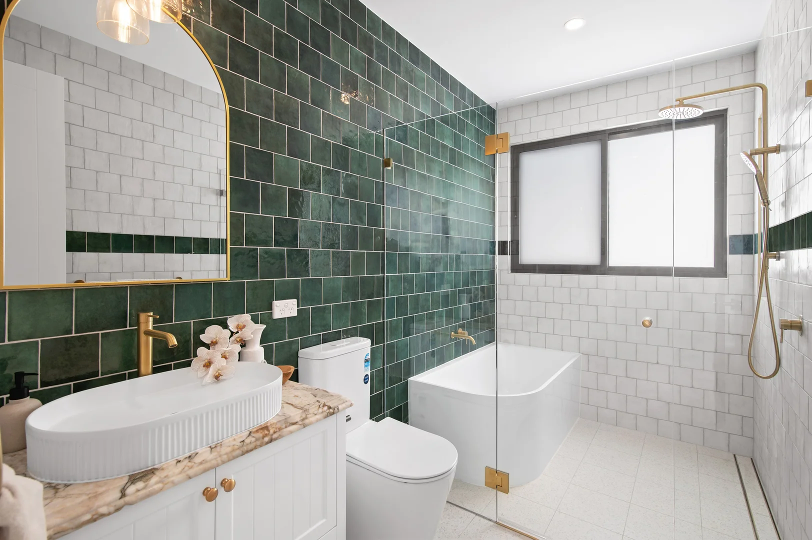 Additional image 16 of 2/10 Armidale Street, The Entrance NSW 2261