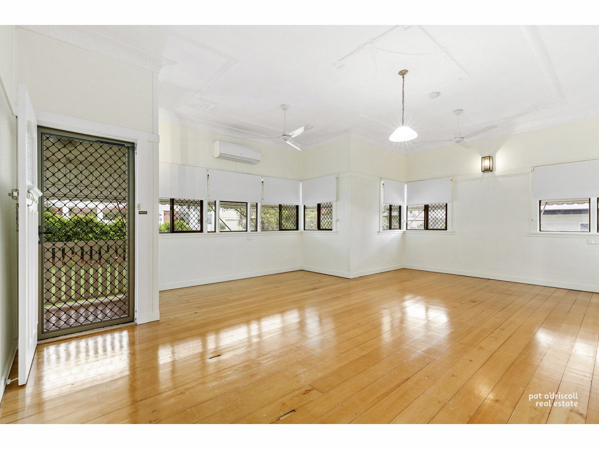 3 Craigilee Street, The Range QLD 4700, Image 2