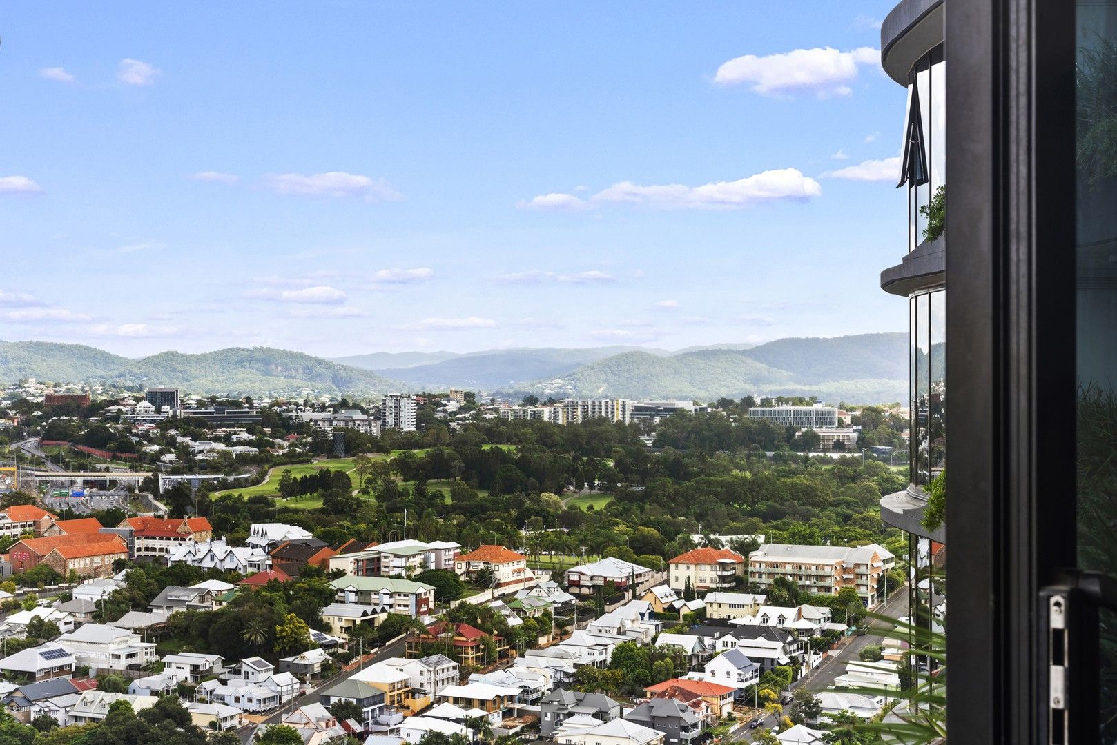 1 bedrooms Apartment / Unit / Flat in 2903/167 Alfred Street FORTITUDE VALLEY QLD, 4006