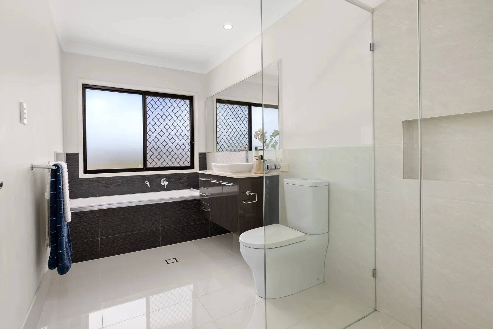 Additional image 15 of 22 Moor Cct, Warner QLD 4500