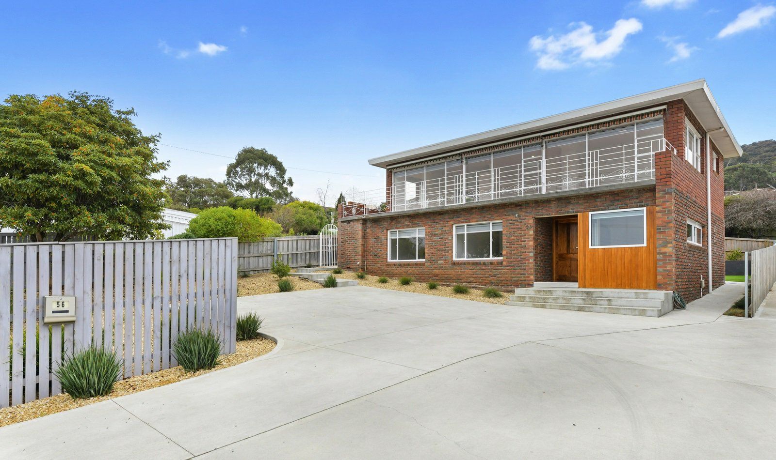 4 bedrooms House in 56 East Derwent Highway ROSE BAY TAS, 7015