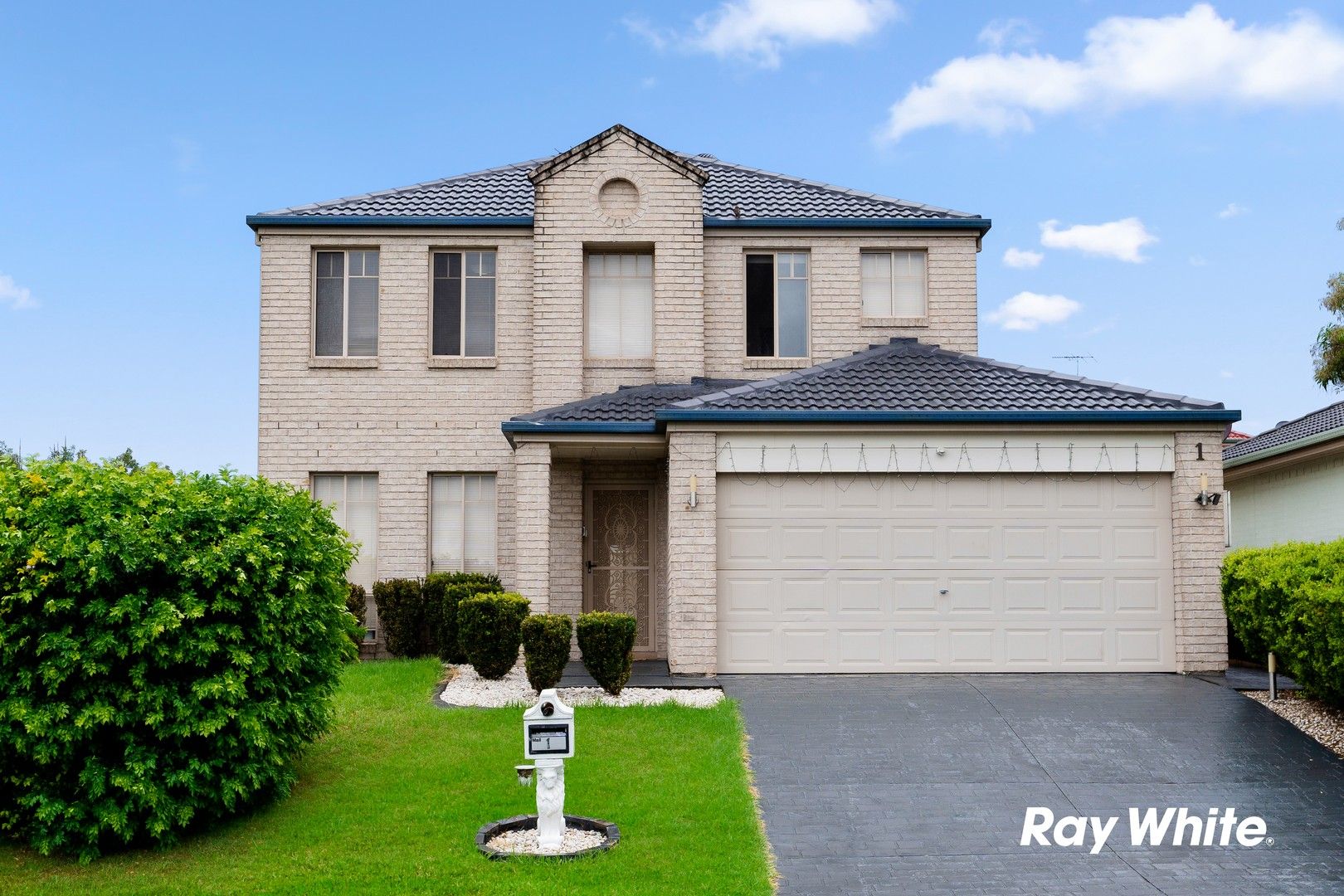 4 bedrooms House in 1 Fino Way QUAKERS HILL NSW, 2763