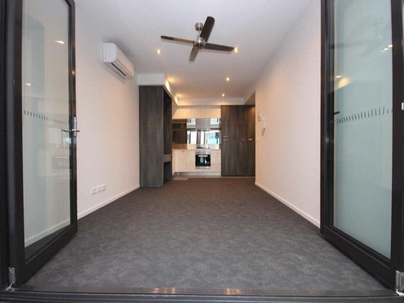 1 bedrooms Apartment / Unit / Flat in 310/12-18 Martin Street ST KILDA VIC, 3182