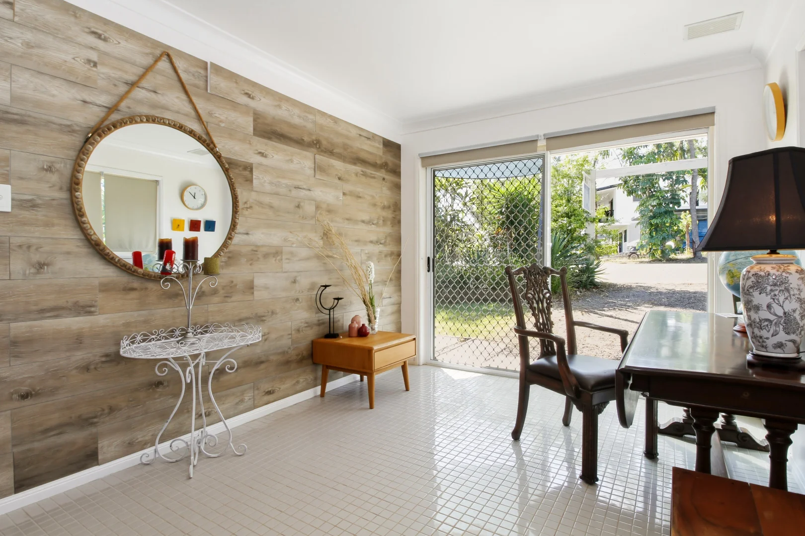 Additional image 4 of 16 Calm Waters Crescent, Macleay Island QLD 4184