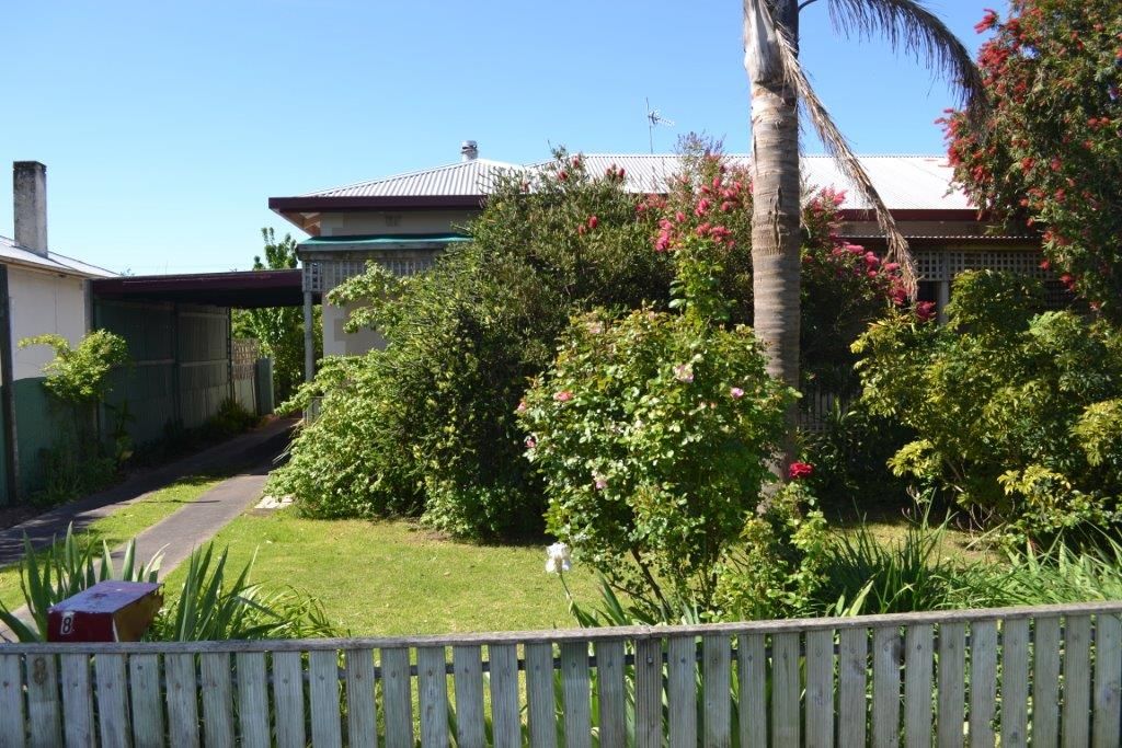 8 Brooks Street, Millicent SA 5280, Image 0